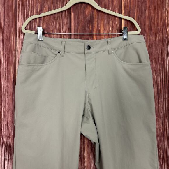 Lululemon ABC Pant Khaki Mens Size 36 x 31 inseam - Picture 2 of 6